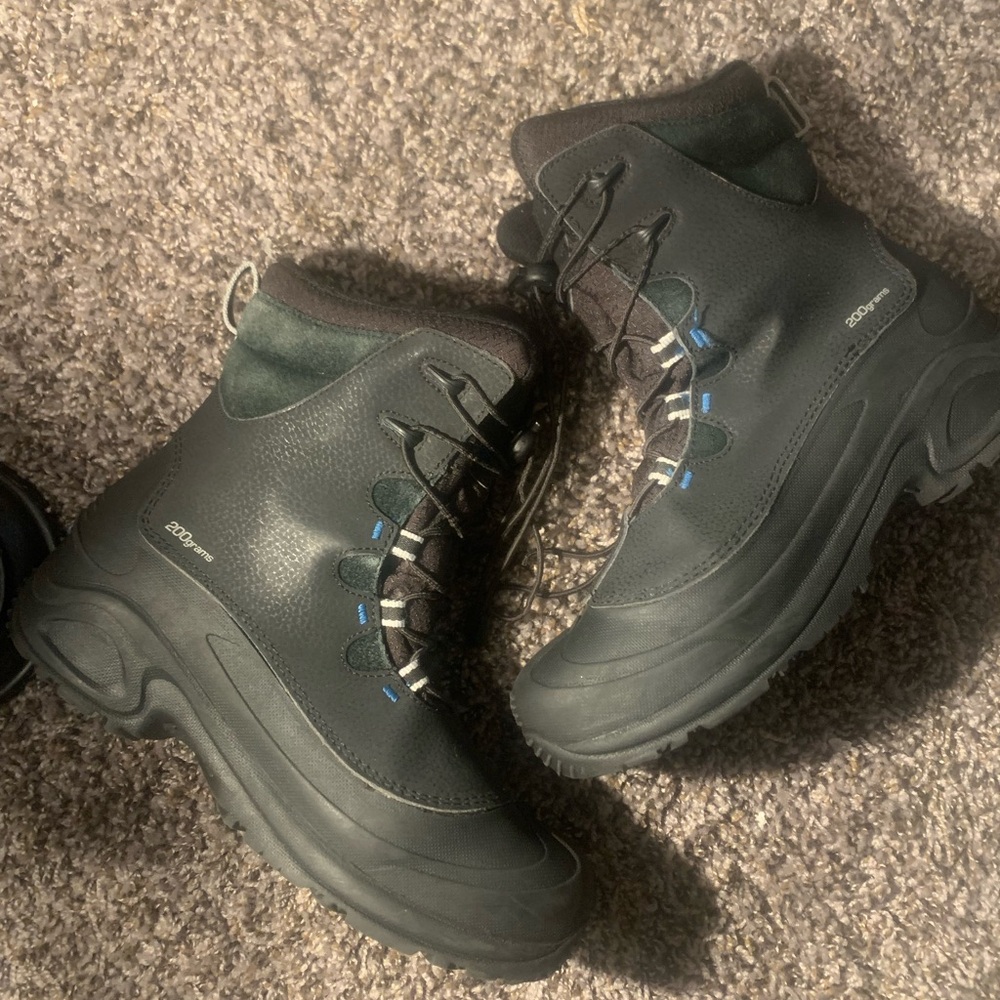 COLUMBIA Omni-Heat WATERPROOF snow, Hiking Boots 200grams SIZE 7 USA UNISEX